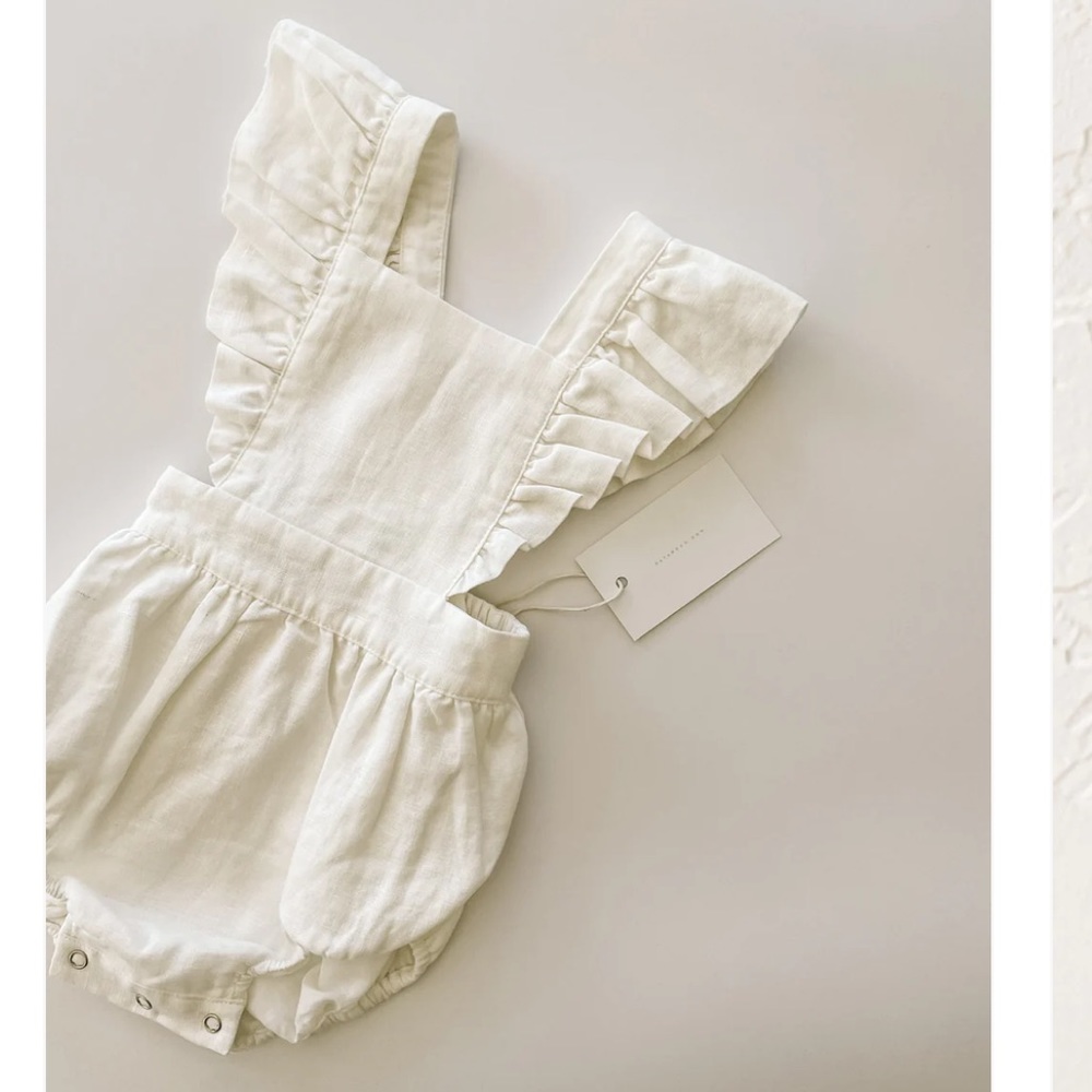 Oat & Co Linen Flutter Sleeve Bloomer Romper - Ivory 0-3 Month - NWOT